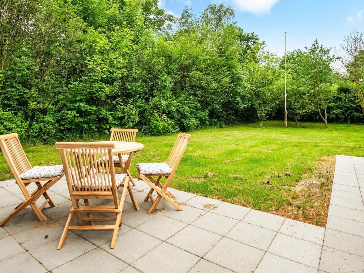 5 Person Holiday Home In Oksb L Dyreby Eksteriør bilde