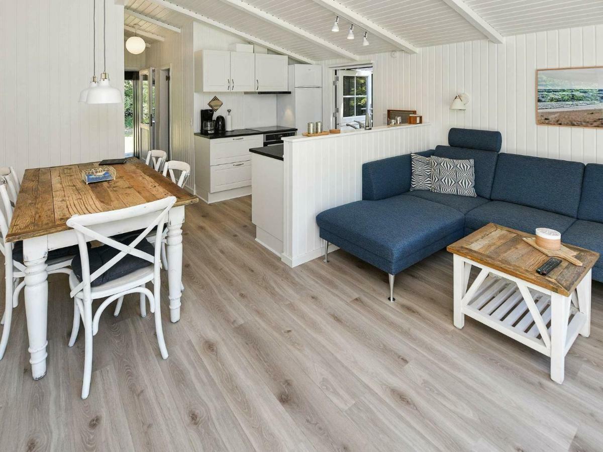 5 Person Holiday Home In Oksb L Dyreby Eksteriør bilde